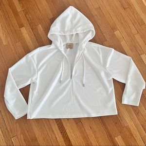 Elie Tahari quarter zip crop hoodie XL